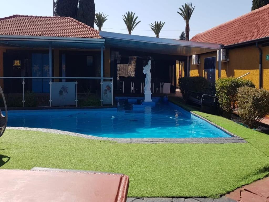 National Lodge Benoni Extérieur photo